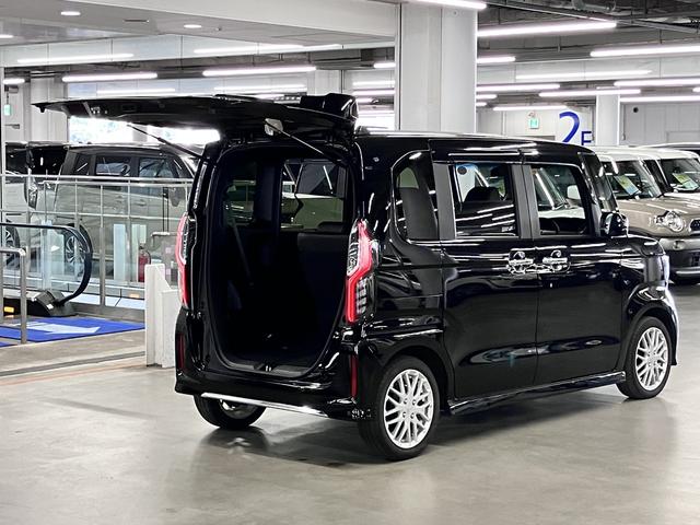 N-BOXカスタム Lターボ ホンダセンシング 純正9インチナビ シートヒーター 両側電動スライドドア バックカメラ BTオーディオ フルセグTV CD・DVD ETC パドルシフト ソナー 後席テーブル&サンシェード LEDライト 純正15AW(25枚目)