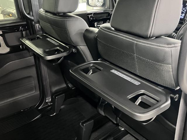 N-BOXカスタム Lターボ ホンダセンシング 純正9インチナビ シートヒーター 両側電動スライドドア バックカメラ BTオーディオ フルセグTV CD・DVD ETC パドルシフト ソナー 後席テーブル&サンシェード LEDライト 純正15AW(46枚目)