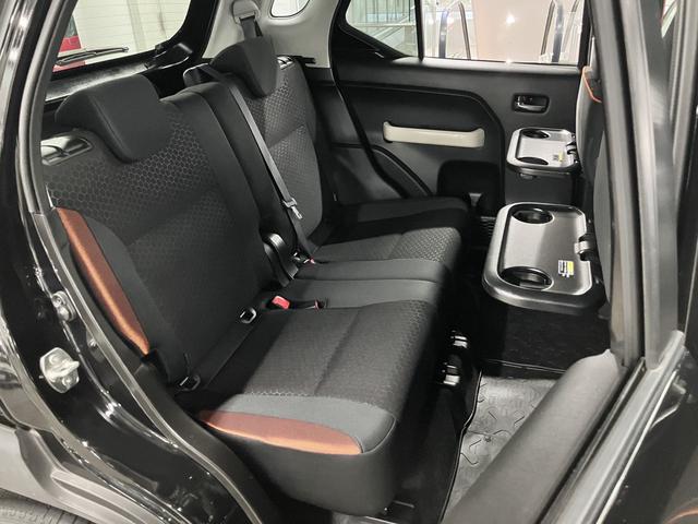 クロスビー ハイブリッドMZ ターボ デュアルセンサーブレーキサポート 誤発進抑制機能 車線逸脱警報 シートヒーター 純正ナビ BTオーディオ フルセグTV DVD ETC クルコン パドルシフト パーキングセンサー 後席テーブル スマートキー LEDライト 純正16AW(14枚目)