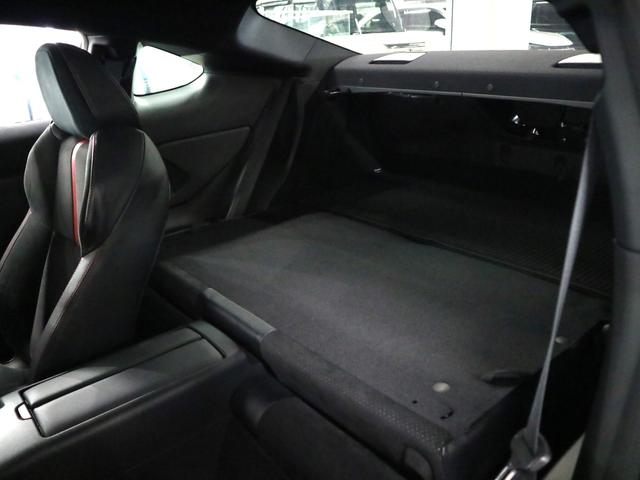 ＢＲＺ Ｓ　６ＭＴ　トランクスポイラー　ＳＲＶＤ　カロッツェリア９インチナビ　ＥＴＣ２．０　シートヒーター　ハーフレザー　バックカメラ　ＢＴオーディオ　フルセグＴＶ　ＣＤ・ＤＶＤ　クルーズコントロール　ＬＥＤライト　純正１８ＡＷ　スペアキー（25枚目）