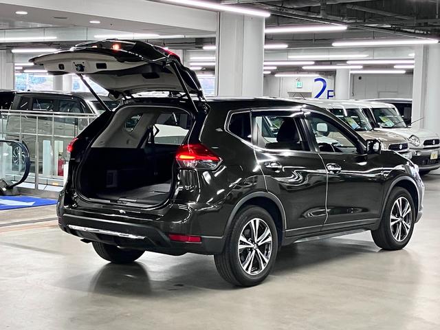 エクストレイル ２０Ｘｉ　４ＷＤ　インテリミラー　アラウンドビュー　ＢＳＷ・ＲＣＴＡ　アルパイン１０インチナビ　全席シートヒーター　プロパイロット　ＥＴＣ　オートバックドア　ＢＴオーディオ　衝突軽減ブレーキ　車線逸脱警報　ＬＥＤランプ（25枚目）