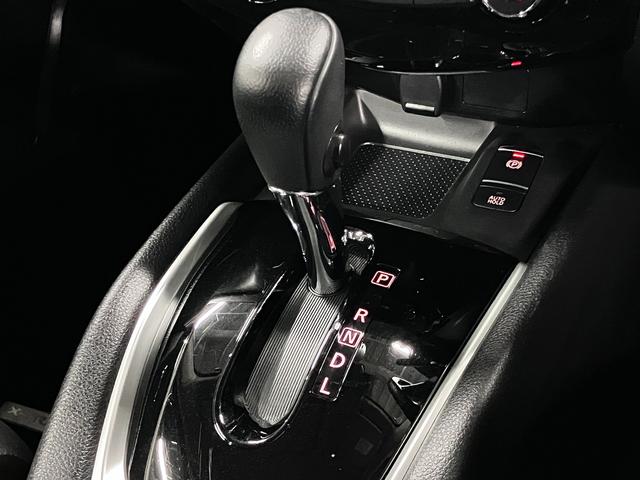 エクストレイル ２０Ｘｉ　４ＷＤ　インテリミラー　アラウンドビュー　ＢＳＷ・ＲＣＴＡ　アルパイン１０インチナビ　全席シートヒーター　プロパイロット　ＥＴＣ　オートバックドア　ＢＴオーディオ　衝突軽減ブレーキ　車線逸脱警報　ＬＥＤランプ（31枚目）