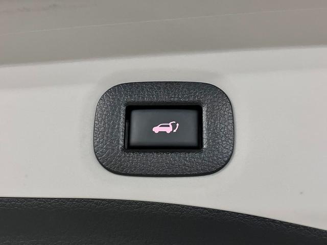 エクストレイル ２０Ｘｉ　４ＷＤ　インテリミラー　アラウンドビュー　ＢＳＷ・ＲＣＴＡ　アルパイン１０インチナビ　全席シートヒーター　プロパイロット　ＥＴＣ　オートバックドア　ＢＴオーディオ　衝突軽減ブレーキ　車線逸脱警報　ＬＥＤランプ（42枚目）