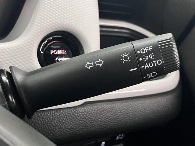 フィット ｅ：ＨＥＶベーシック　ホンダセンシング　ワンオーナー　純正９インチナビ　バックカメラ　ＢＴオーディオ　フルセグＴＶ　ＣＤ・ＤＶＤ　ＥＴＣ　誤発進抑制機能　アダプティブクルーズ　パーキングセンサー　オートブレーキホールド　ＬＥＤライト　スマートキー　記録簿（43枚目）