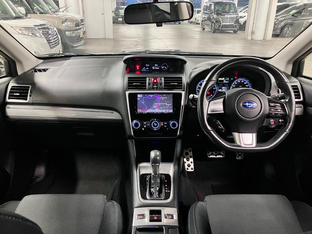 レヴォーグ １．６ＧＴ－Ｓアイサイト　４ＷＤターボ　ＳＴＩフロントアンダースポイラー　衝突軽減ブレーキ　車線逸脱警報　全車速追従クルーズ　パドルシフト　ＥＴＣ　イクリプスナビ　バックカメラ　ＢＴオーディオ　フルセグ　パワーシート　ウォッシャー付ＬＥＤ（4枚目）