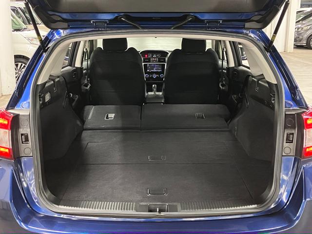 レヴォーグ １．６ＧＴ－Ｓアイサイト　４ＷＤターボ　ＳＴＩフロントアンダースポイラー　衝突軽減ブレーキ　車線逸脱警報　全車速追従クルーズ　パドルシフト　ＥＴＣ　イクリプスナビ　バックカメラ　ＢＴオーディオ　フルセグ　パワーシート　ウォッシャー付ＬＥＤ（16枚目）