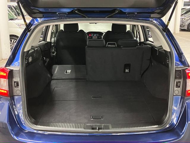 レヴォーグ １．６ＧＴ－Ｓアイサイト　４ＷＤターボ　ＳＴＩフロントアンダースポイラー　衝突軽減ブレーキ　車線逸脱警報　全車速追従クルーズ　パドルシフト　ＥＴＣ　イクリプスナビ　バックカメラ　ＢＴオーディオ　フルセグ　パワーシート　ウォッシャー付ＬＥＤ（25枚目）