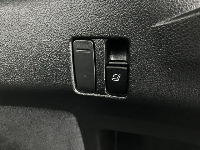 レヴォーグ １．６ＧＴ－Ｓアイサイト　４ＷＤターボ　ＳＴＩフロントアンダースポイラー　衝突軽減ブレーキ　車線逸脱警報　全車速追従クルーズ　パドルシフト　ＥＴＣ　イクリプスナビ　バックカメラ　ＢＴオーディオ　フルセグ　パワーシート　ウォッシャー付ＬＥＤ（43枚目）