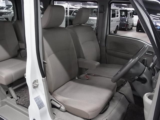 エブリイワゴン ＰＺターボスペシャル　ハイルーフ　デュアルカメラブレーキサポート　オートステップ　両側電動スライド　シートヒーター　純正ナビ　ＥＴＣ　バックカメラ　ＢＴオーディオ　フルセグ　パーキングセンサー　スマートキー　ＨＩＤライト　純正１４ＡＷ（13枚目）