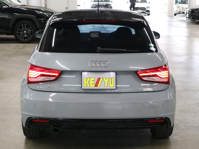 A1スポーツバック ミッドナイトリミテッド 限定375台 シートヒーター パーキングエイド MMIナビ フルセグTV Bluetoothオーディオ CD・DVD ETC バイキセノンヘッドライト フォグ 専用17インチAW スマートキー スペアキー・記録簿有(7枚目)