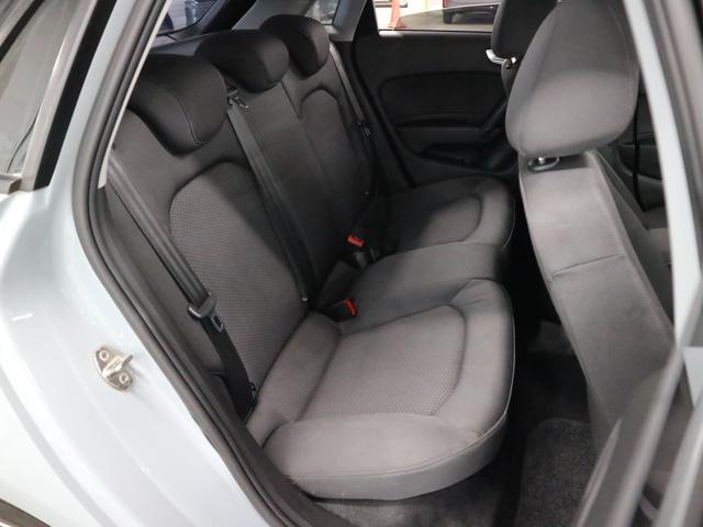 A1スポーツバック ミッドナイトリミテッド 限定375台 シートヒーター パーキングエイド MMIナビ フルセグTV Bluetoothオーディオ CD・DVD ETC バイキセノンヘッドライト フォグ 専用17インチAW スマートキー スペアキー・記録簿有(14枚目)