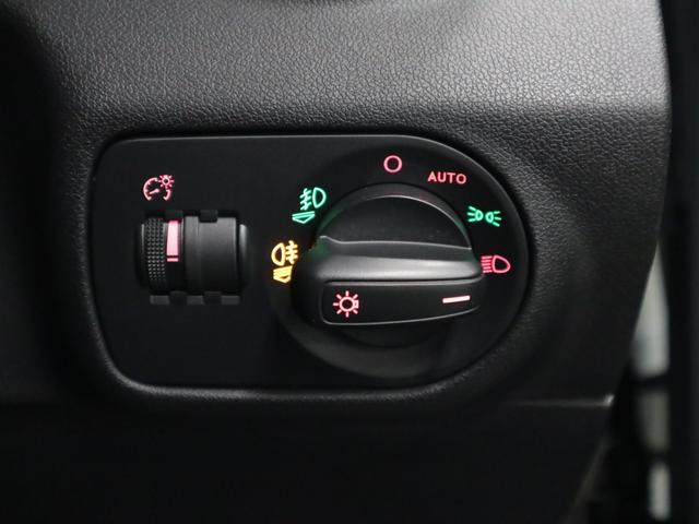 A1スポーツバック ミッドナイトリミテッド 限定375台 シートヒーター パーキングエイド MMIナビ フルセグTV Bluetoothオーディオ CD・DVD ETC バイキセノンヘッドライト フォグ 専用17インチAW スマートキー スペアキー・記録簿有(43枚目)