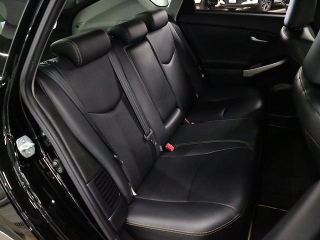 プリウス Sツーリングセレクション・マイコーデ フリップダウンモニター 純正8インチナビ レザー調シート バックカメラ BTオーディオ フルセグTV CD・DVD ETC スマートキー LEDヘッドランプ ヘッドライトクリーナー 純正17インチAW(14枚目)