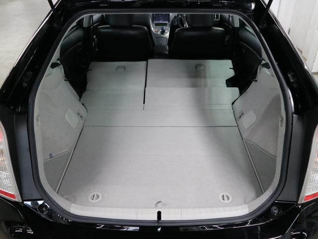 プリウス Sツーリングセレクション・マイコーデ フリップダウンモニター 純正8インチナビ レザー調シート バックカメラ BTオーディオ フルセグTV CD・DVD ETC スマートキー LEDヘッドランプ ヘッドライトクリーナー 純正17インチAW(15枚目)