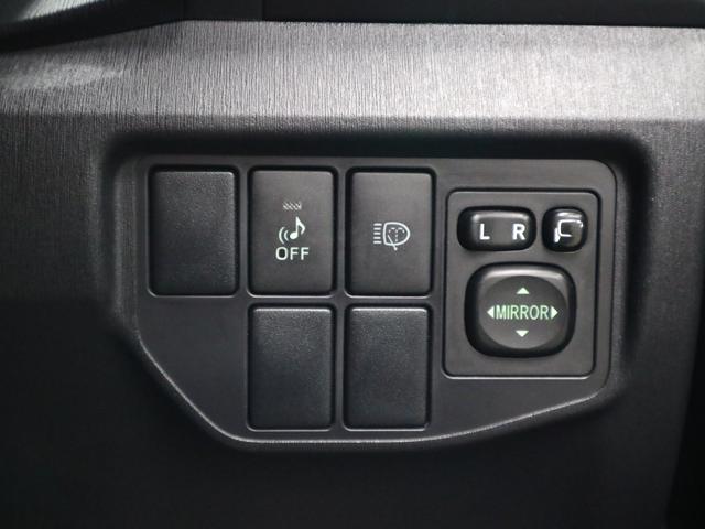 プリウス Sツーリングセレクション・マイコーデ フリップダウンモニター 純正8インチナビ レザー調シート バックカメラ BTオーディオ フルセグTV CD・DVD ETC スマートキー LEDヘッドランプ ヘッドライトクリーナー 純正17インチAW(19枚目)