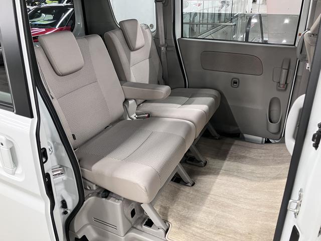 エブリイワゴン PZターボスペシャル ハイルーフ デュアルカメラブレーキサポート オートステップ 両側電動スライドドア シートヒーター 純正オーディオ CD ラジオ AUX・USB端子 オーバーヘッドシェルフ スマートキー HIDライト 純正14AW(14枚目)