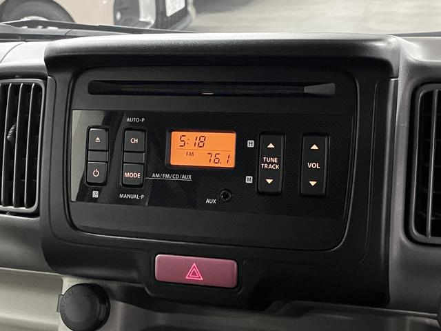 エブリイワゴン PZターボスペシャル ハイルーフ デュアルカメラブレーキサポート オートステップ 両側電動スライドドア シートヒーター 純正オーディオ CD ラジオ AUX・USB端子 オーバーヘッドシェルフ スマートキー HIDライト 純正14AW(31枚目)