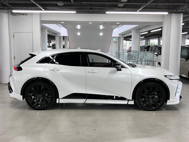 クラウンスポーツ Z 4WD 内装/サンドブラウン モデリスタフルエアロ パノラマルーフ アドバンストパーク パノラミックビュー デジタルミラー HUD 12.3インチナビ ETC2.0 本革 ベンチレーション ステアヒーター パワーバックドア おくだけ充電 AC1500W(9枚目)