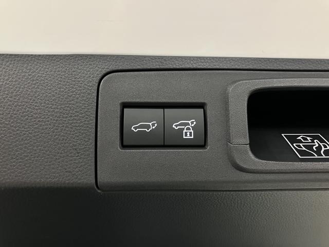 クラウンスポーツ Z 4WD 内装/サンドブラウン モデリスタフルエアロ パノラマルーフ アドバンストパーク パノラミックビュー デジタルミラー HUD 12.3インチナビ ETC2.0 本革 ベンチレーション ステアヒーター パワーバックドア おくだけ充電 AC1500W(26枚目)