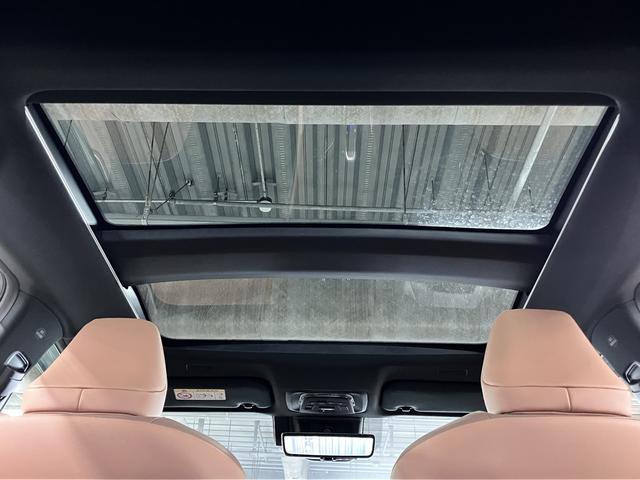 クラウンスポーツ Z 4WD 内装/サンドブラウン モデリスタフルエアロ パノラマルーフ アドバンストパーク パノラミックビュー デジタルミラー HUD 12.3インチナビ ETC2.0 本革 ベンチレーション ステアヒーター パワーバックドア おくだけ充電 AC1500W(30枚目)