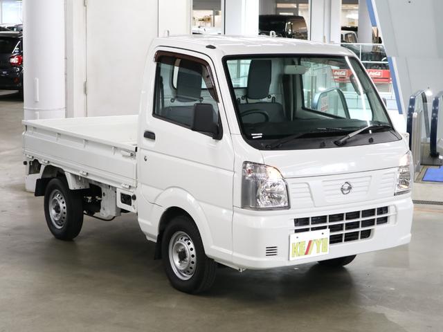 東名高速道路　東名横浜ＩＣ降りて、１６号八王子方面に進むと、交差点名【東名入口】角に大きな店舗が見えます。立体駐車場型で雨でも安心♪１６号に面しておりますのでとても目立つ場所にございます！！