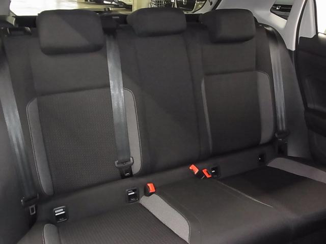 ポロ TSIアクティブ ターボ デジタルコックピットプロ 衝突軽減ブレーキ レーンキープ アダプティブクルーズ パドルシフト ETC2.0 パークアシスト 純正ナビ BTオーディオ スマートキー ワイヤレスチャージング LEDランプ(14枚目)