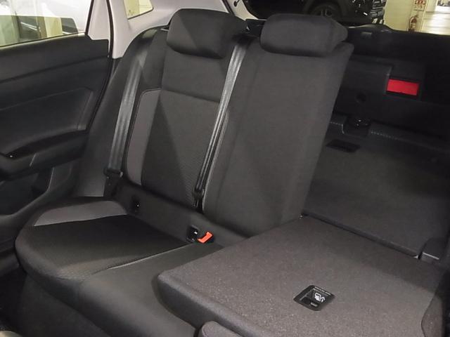 ポロ TSIアクティブ ターボ デジタルコックピットプロ 衝突軽減ブレーキ レーンキープ アダプティブクルーズ パドルシフト ETC2.0 パークアシスト 純正ナビ BTオーディオ スマートキー ワイヤレスチャージング LEDランプ(24枚目)