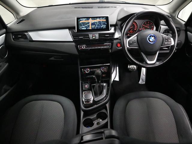 2シリーズ 218dアクティブツアラー ディーゼル ドライビングアシスト パーキングセンサー 純正8.8インチナビ ETC2.0 バックカメラ Bluetoothオーディオ CD・DVD LEDライト フォグランプ 純正16AW スペアキー・記録簿有(4枚目)