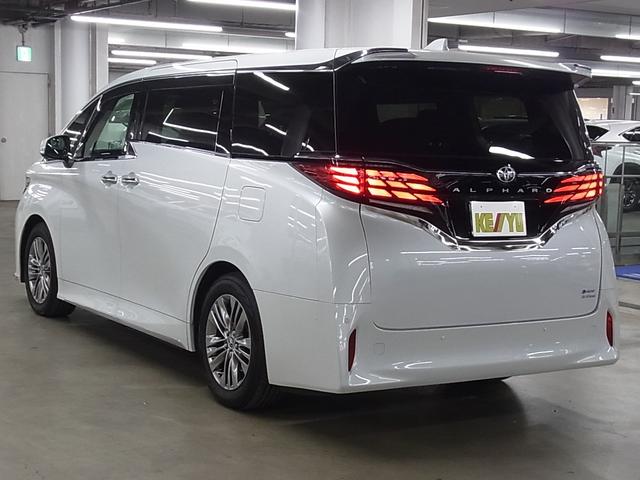 アルファードハイブリッド Z 4WD 1オーナー 左右独立ムーンルーフ デジタルミラー ユニバーサルステップ パノラミックビュー トヨタチームメイト HUD BSM 純正14型ナビ シートベンチレーション ステアヒーター パワーバックドア 両側電動スライド セーフティセンス ETC2.0(8枚目)
