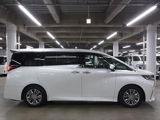 アルファードハイブリッド Z 4WD 1オーナー 左右独立ムーンルーフ デジタルミラー ユニバーサルステップ パノラミックビュー トヨタチームメイト HUD BSM 純正14型ナビ シートベンチレーション ステアヒーター パワーバックドア 両側電動スライド セーフティセンス ETC2.0(9枚目)