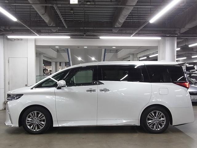 アルファードハイブリッド Z 4WD 1オーナー 左右独立ムーンルーフ デジタルミラー ユニバーサルステップ パノラミックビュー トヨタチームメイト HUD BSM 純正14型ナビ シートベンチレーション ステアヒーター パワーバックドア 両側電動スライド セーフティセンス ETC2.0(10枚目)