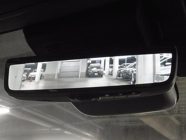 アルファードハイブリッド Z 4WD 1オーナー 左右独立ムーンルーフ デジタルミラー ユニバーサルステップ パノラミックビュー トヨタチームメイト HUD BSM 純正14型ナビ シートベンチレーション ステアヒーター パワーバックドア 両側電動スライド セーフティセンス ETC2.0(17枚目)