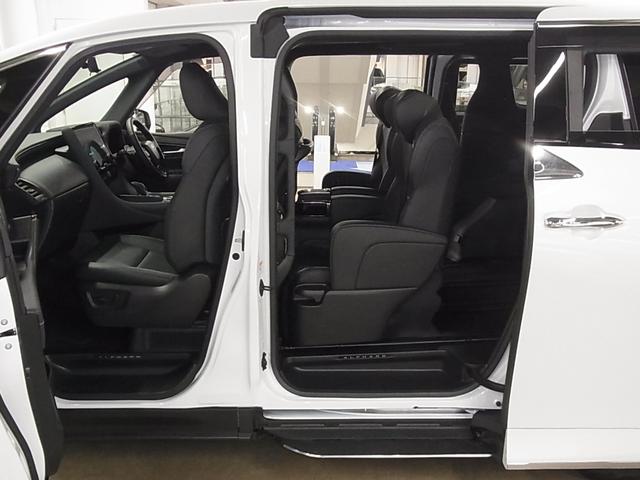 アルファードハイブリッド Z 4WD 1オーナー 左右独立ムーンルーフ デジタルミラー ユニバーサルステップ パノラミックビュー トヨタチームメイト HUD BSM 純正14型ナビ シートベンチレーション ステアヒーター パワーバックドア 両側電動スライド セーフティセンス ETC2.0(23枚目)