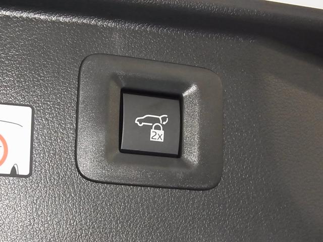 アルファードハイブリッド Z 4WD 1オーナー 左右独立ムーンルーフ デジタルミラー ユニバーサルステップ パノラミックビュー トヨタチームメイト HUD BSM 純正14型ナビ シートベンチレーション ステアヒーター パワーバックドア 両側電動スライド セーフティセンス ETC2.0(48枚目)