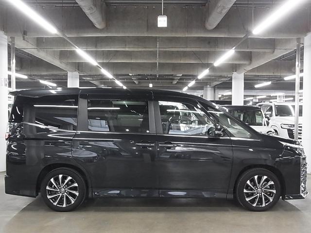 ヴォクシー ハイブリッドS-Z 快適利便パッケージ ユニバーサルステップ パノラミックビュー トヨタチームメイト 後席モニター BSM・PKSB 純正10.5インチDA+&ナビ セーフティセンス ETC2.0 BTオーディオ フルセグ AC100V プロジェクター式LED(9枚目)