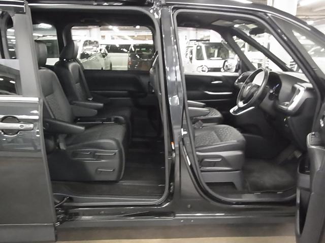 ヴォクシー ハイブリッドS-Z 快適利便パッケージ ユニバーサルステップ パノラミックビュー トヨタチームメイト 後席モニター BSM・PKSB 純正10.5インチDA+&ナビ セーフティセンス ETC2.0 BTオーディオ フルセグ AC100V プロジェクター式LED(22枚目)