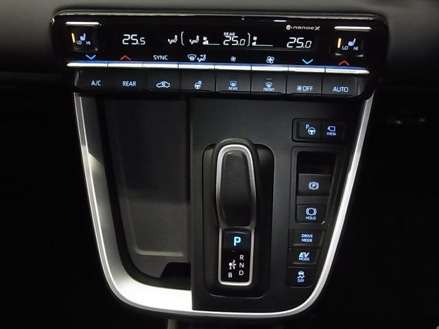 ヴォクシー ハイブリッドS-Z 快適利便パッケージ ユニバーサルステップ パノラミックビュー トヨタチームメイト 後席モニター BSM・PKSB 純正10.5インチDA+&ナビ セーフティセンス ETC2.0 BTオーディオ フルセグ AC100V プロジェクター式LED(32枚目)