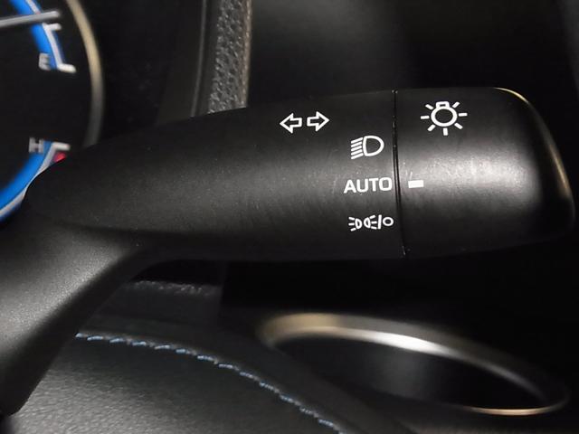 ヴォクシー ハイブリッドS-Z 快適利便パッケージ ユニバーサルステップ パノラミックビュー トヨタチームメイト 後席モニター BSM・PKSB 純正10.5インチDA+&ナビ セーフティセンス ETC2.0 BTオーディオ フルセグ AC100V プロジェクター式LED(34枚目)