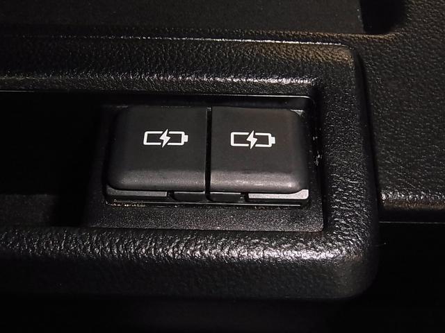 ヴォクシー ハイブリッドS-Z 快適利便パッケージ ユニバーサルステップ パノラミックビュー トヨタチームメイト 後席モニター BSM・PKSB 純正10.5インチDA+&ナビ セーフティセンス ETC2.0 BTオーディオ フルセグ AC100V プロジェクター式LED(40枚目)