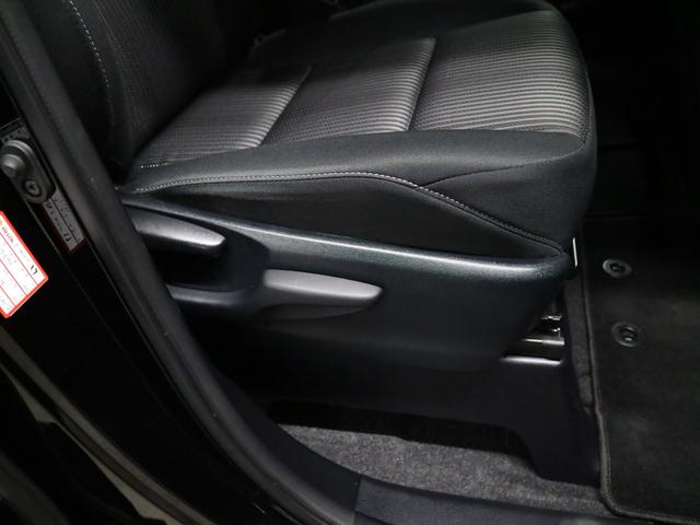 ヴォクシー ZS 煌 TRDフルエアロ アルパイン11インチナビ&後席モニター 両側電動スライド セーフティセンス クルコン ETC バックカメラ BTオーディオ フルセグTV CD・DVD USB 後席テーブル LEDライト 純正16AW(46枚目)