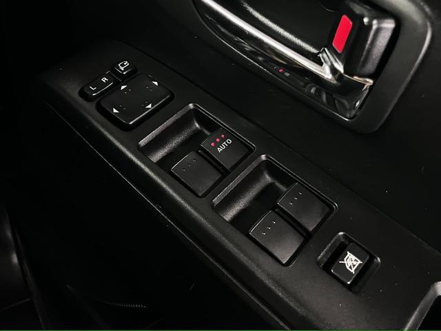 プレマシー ２０Ｃ－スカイアクティブ　両側電動スライドドア　ＥＴＣ　純正ナビ　バックカメラ　ＣＤ・ＤＶＤ　Ｂｌｕｅｔｏｏｔｈオーディオ　フルセグＴＶ　スマートキー　電動格納ドアミラー　オートエアコン　ヘッドライトレベライザー　スペアキー有（39枚目）