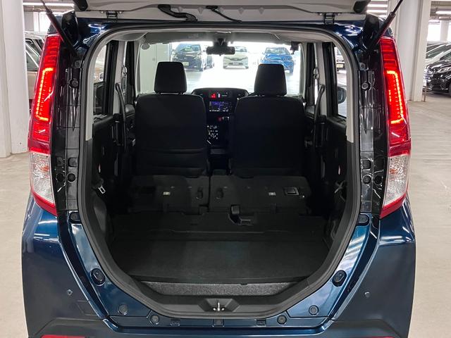 ルーミー カスタムG S スマートアシストII ETC 両側電動スライド 純正ナビ バックカメラ CD・DVD Bluetoothオーディオ フルセグTV スマートキー クルーズコントロール シートアンダートレイ LEDランプ(16枚目)