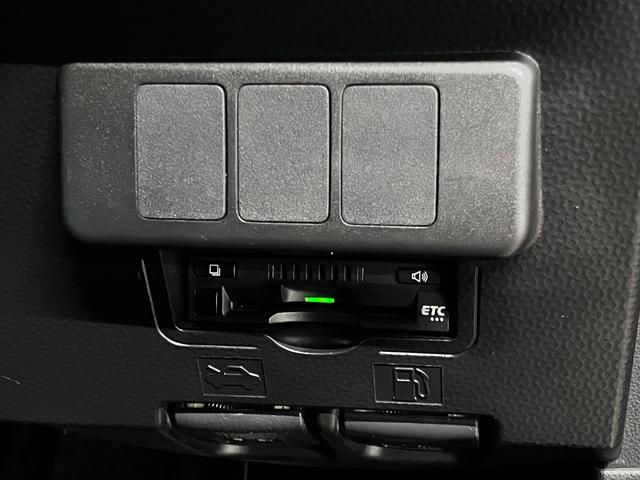 ルーミー カスタムG S スマートアシストII ETC 両側電動スライド 純正ナビ バックカメラ CD・DVD Bluetoothオーディオ フルセグTV スマートキー クルーズコントロール シートアンダートレイ LEDランプ(19枚目)