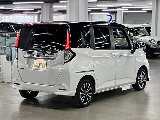 ルーミー カスタムG-T ターボ コンフォートパッケージ パノラミックビューモニター スマートアシスト 純正9インチディスプレイオーディオ 両側パワースライド BTオーディオ フルセグTV シートアンダートレイ ADB・LEDランプ(3枚目)