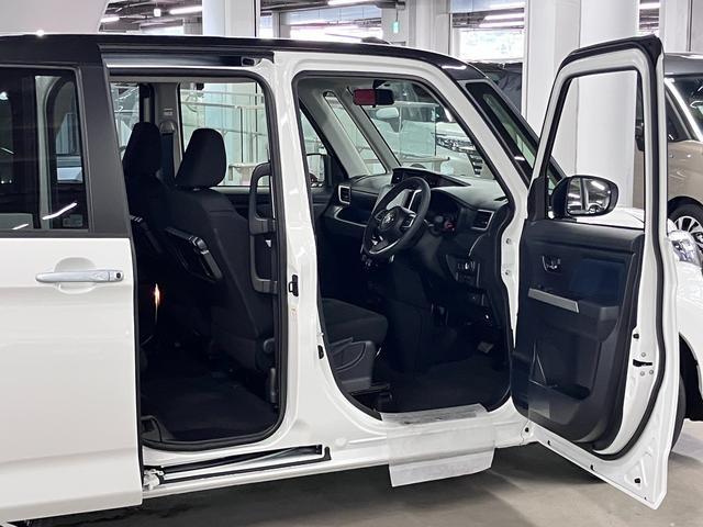 ルーミー カスタムG-T ターボ コンフォートパッケージ パノラミックビューモニター スマートアシスト 純正9インチディスプレイオーディオ 両側パワースライド BTオーディオ フルセグTV シートアンダートレイ ADB・LEDランプ(12枚目)