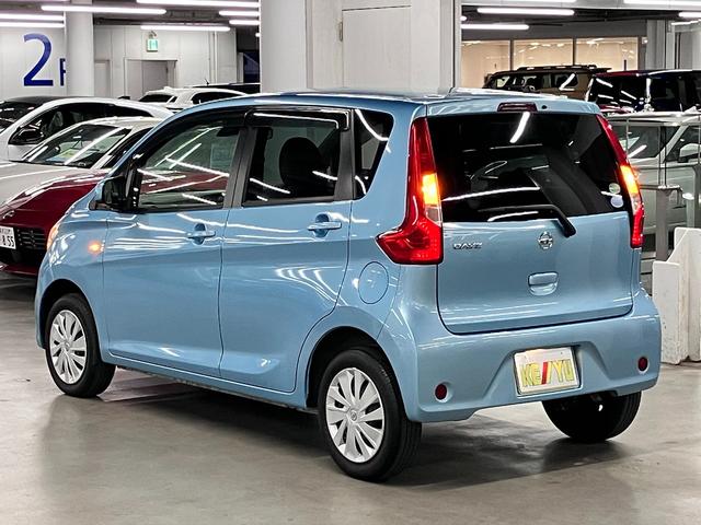 デイズ J エマージェンシーブレーキ 踏み間違い衝突防止アシスト ストラーダナビ CD再生 Bluetoothオーディオ TV キーレスエントリー 電動格納ドアミラー マニュアルエアコン ヘッドライトレベライザー(8枚目)