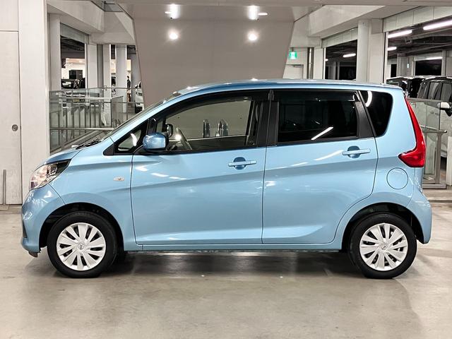 デイズ J エマージェンシーブレーキ 踏み間違い衝突防止アシスト ストラーダナビ CD再生 Bluetoothオーディオ TV キーレスエントリー 電動格納ドアミラー マニュアルエアコン ヘッドライトレベライザー(10枚目)