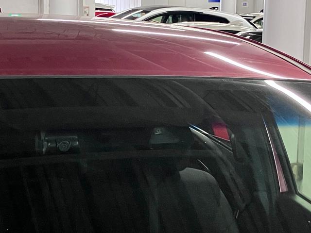 フィットハイブリッド S ホンダセンシング 寒冷地仕様 無限マフラー 衝突軽減ブレーキ 車線逸脱警報 アダプティブクルーズ パドルシフト ETC 純正ナビ バックカメラ BTオーディオ フルセグ スマートキー オートリトラミラー LEDランプ(47枚目)