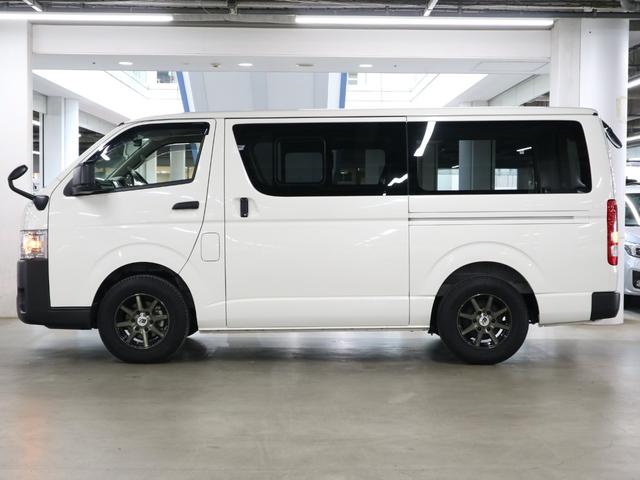 ハイエースバン DX ワンオーナー ディーゼルターボ トヨタセーフティセンス ETC2.0 片側スライドドア 純正ナビ バックカメラ CD・DVD Bluetoothオーディオ フルセグ キーレスエントリー AC100V パーキングセンサー LEDランプ(10枚目)