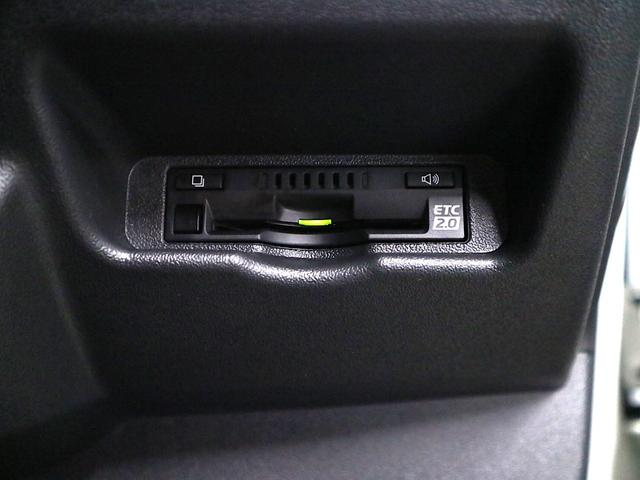 ハイエースバン DX ワンオーナー ディーゼルターボ トヨタセーフティセンス ETC2.0 片側スライドドア 純正ナビ バックカメラ CD・DVD Bluetoothオーディオ フルセグ キーレスエントリー AC100V パーキングセンサー LEDランプ(20枚目)